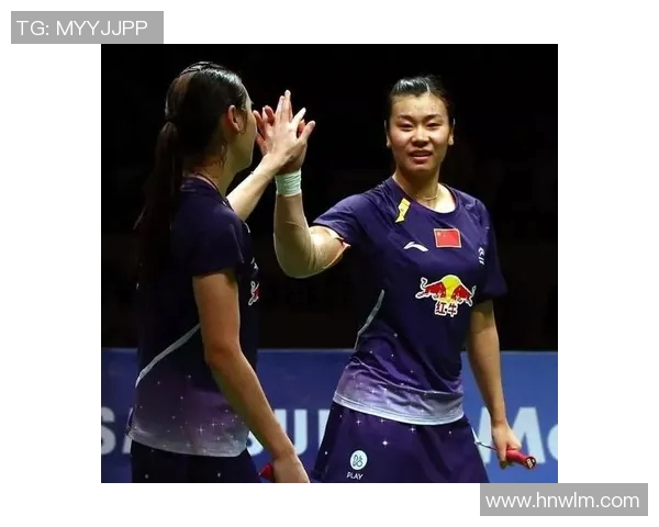 周静专访：从青涩少年到网球明星的成长之路与心路历程回顾