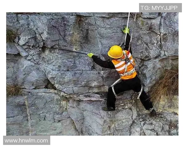 成都攀岩队在极限运动会中的速度表现精彩点评与分析 成都攀岩队在极限运动会中的速度表现精彩点评与分析