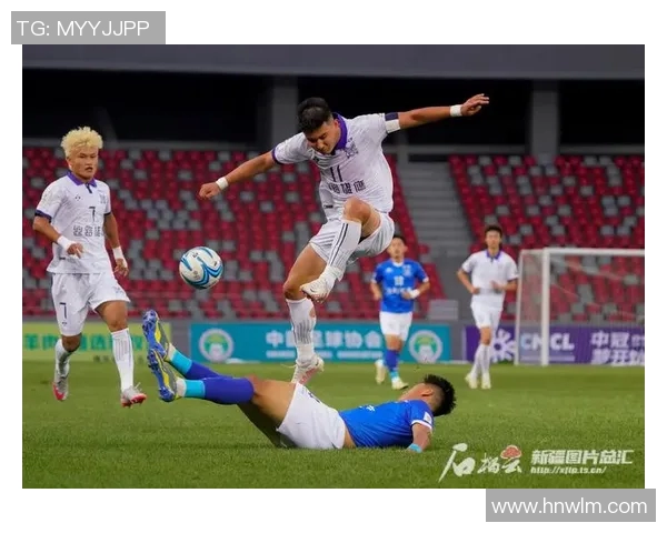 黄军独家分享足球心得与技巧助你提升球技的秘密解析