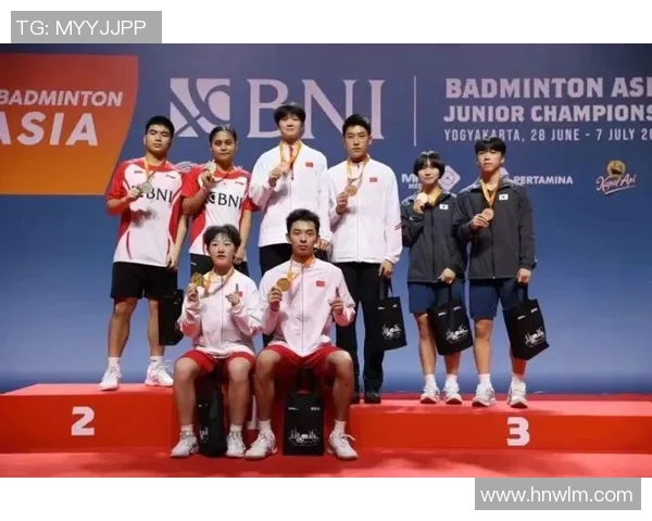 全国锦标赛回顾：上海羽毛球队展现卓越耐力与团队精神