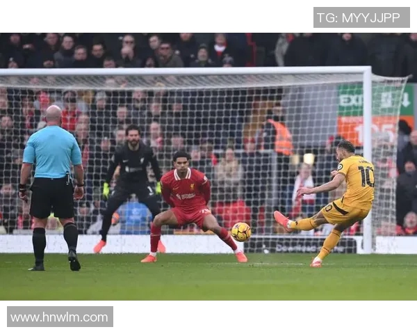 加的夫城主场迎战狼队争夺英超宝贵三分的精彩对决 加的夫城主场迎战狼队争夺英超宝贵三分的精彩对决