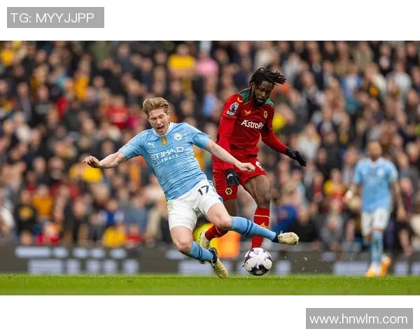 曼联与曼城激战正酣精彩集锦回顾两队巅峰对决瞬间