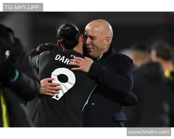 努涅斯在赛季中的崛起与挑战分析以及对球队未来的影响探讨