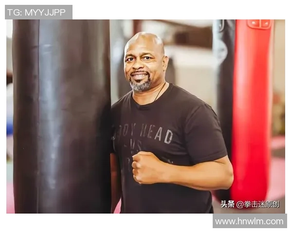 琼斯的传奇人生与事业发展探索：从平凡到卓越的奋斗历程