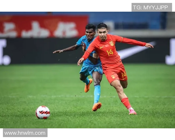 米尔顿与伯恩利的激烈对决展现足球魅力与团队精神