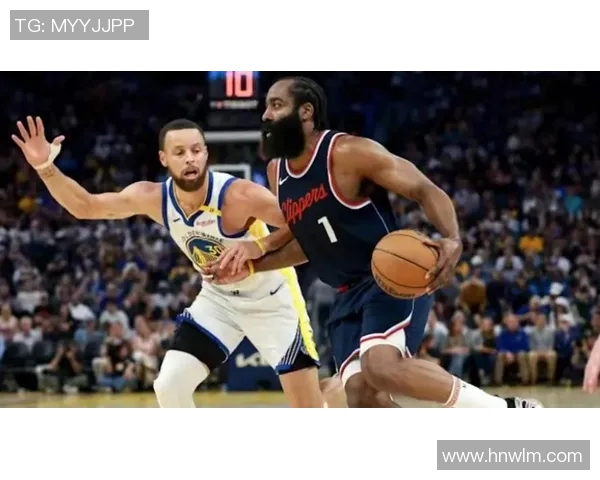 27日勇士与快船精彩对决直播全程回顾与赛后分析