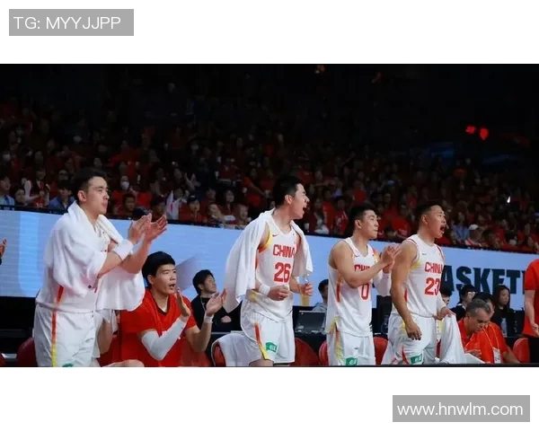 中国男篮迎战埃及队全力争胜展现实力与团队精神