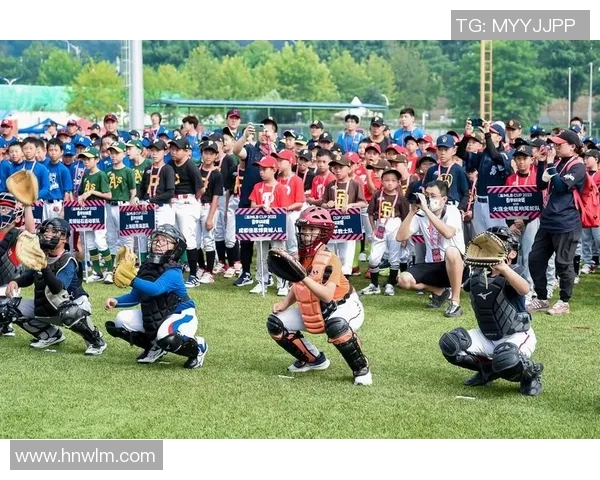 香港与日本棒球国际赛精彩对决展现两地运动精神与友谊